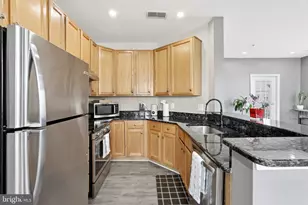 6481 Cheyenne Dr, Alexandria, VA 22312 - Photo 4