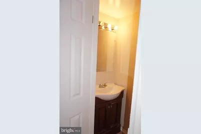 5104 Arrit Court, Burke, VA 22015 - Photo 8