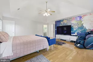 8619 Oak Chase Cir, Fairfax Station, VA 22039 - Photo 18