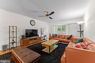 7720 Tremayne Pl, McLean, VA 22102 - Photo 6