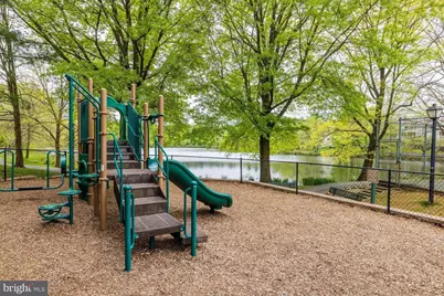 2922 Bridgehampton Court, Falls Church, VA 22042 - Photo 38