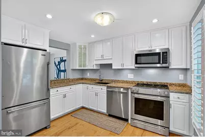 2922 Bridgehampton Court, Falls Church, VA 22042 - Photo 4