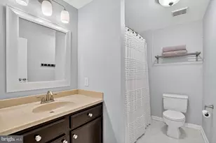 2922 Bridgehampton Ct, Falls Church, VA 22042 - Photo 22