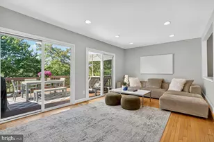 2922 Bridgehampton Ct, Falls Church, VA 22042 - Photo 12