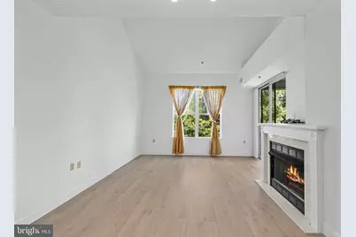 1641 International Drive #412, McLean, VA 22102 - Photo 14
