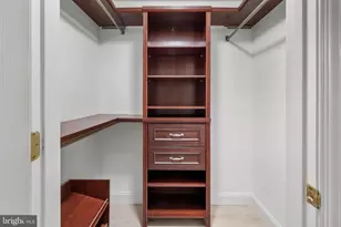 1641 International Dr, McLean, VA 22102 - Photo 16