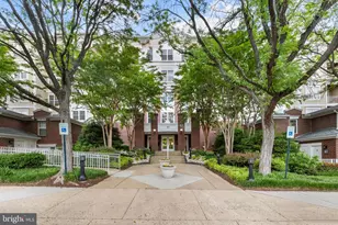 1641 International Dr, McLean, VA 22102 - Photo 1