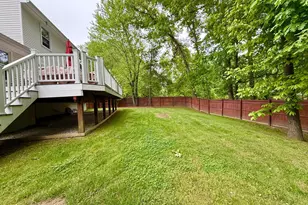 6160 Lucas Pond Ct, Burke, VA 22015 - Photo 4