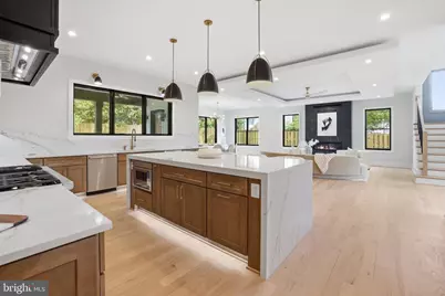 6514 Byrnes Drive, McLean, VA 22101 - Photo 4