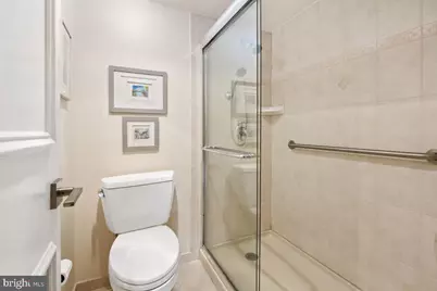 5904 Mount Eagle Drive #516, Alexandria, VA 22303 - Photo 22