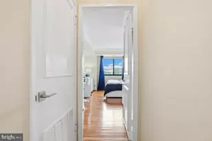 5904 Mt Eagle Dr, Alexandria, VA 22303 - Photo 24