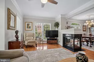 5989 Grand Pavilion Way, Alexandria, VA 22303 - Photo 18