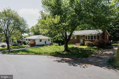 503 Gibson Drive SW, Vienna, VA 22180 - Photo 2