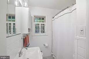 7914 Bainbridge Rd, Alexandria, VA 22308 - Photo 18