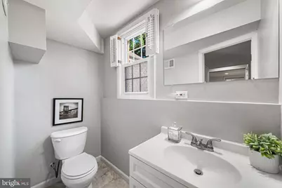 914 Waynewood Boulevard, Alexandria, VA 22308 - Photo 38