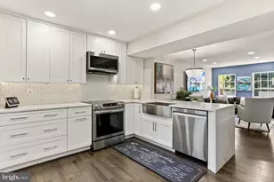 8078 Sebon Dr, Vienna, VA 22180 - Photo 10