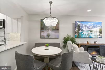 8078 Sebon Drive, Vienna, VA 22180 - Photo 12
