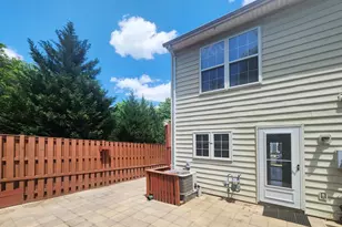 5230 Elbetee Ln, Alexandria, VA 22312 - Photo 4