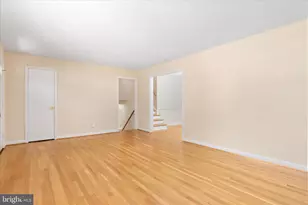 2406 Claremont Dr, Falls Church, VA 22043 - Photo 6