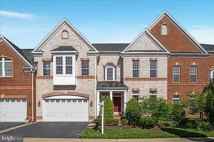 3878 Billberry Dr, Fairfax, VA 22033 - Photo 2