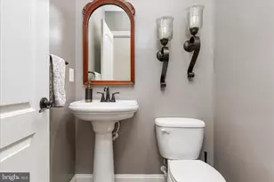 3878 Billberry Dr, Fairfax, VA 22033 - Photo 22
