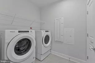 2320 Field Point Rd, Herndon, VA 20171 - Photo 22