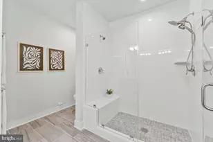 2320 Field Point Rd, Herndon, VA 20171 - Photo 16