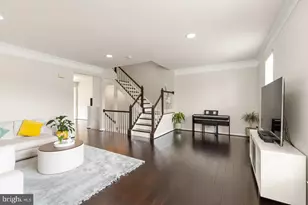 12957 Wood Cres Cir, Herndon, VA 20171 - Photo 26
