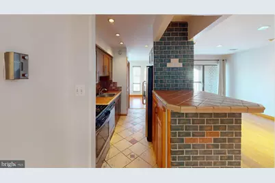 11208 Chestnut Grove Square #210, Reston, VA 20190 - Photo 10