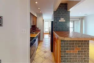 11208 Chestnut Grove Square, Reston, VA 20190 - Photo 10
