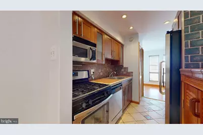 11208 Chestnut Grove Square #210, Reston, VA 20190 - Photo 16