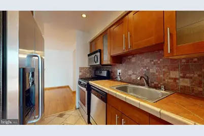 11208 Chestnut Grove Square #210, Reston, VA 20190 - Photo 8