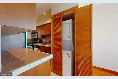 11208 Chestnut Grove Square #210, Reston, VA 20190 - Photo 12