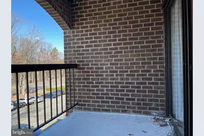 11208 Chestnut Grove Square #210, Reston, VA 20190 - Photo 26
