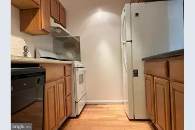 5813 Cove Landing Road #201, Burke, VA 22015 - Photo 6