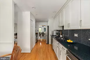 5406 Leeway Ct, Fairfax, VA 22032 - Photo 8