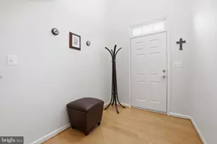 8435 Byers Dr, Alexandria, VA 22309 - Photo 4