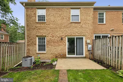 7937 Bethelen Woods Lane, Springfield, VA 22153 - Photo 34