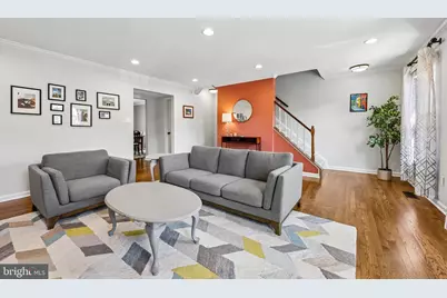 7438 Hallcrest Drive, McLean, VA 22102 - Photo 10