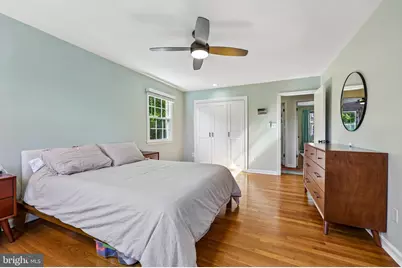 7438 Hallcrest Drive, McLean, VA 22102 - Photo 18