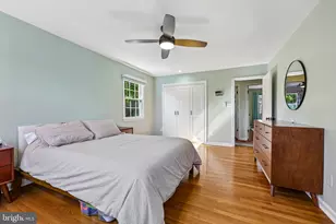 7438 Hallcrest Dr, McLean, VA 22102 - Photo 18