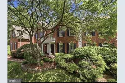 11514 Seneca Woods Court, Great Falls, VA 22066 - Photo 2