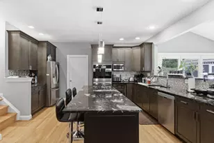 11514 Seneca Woods Ct, Great Falls, VA 22066 - Photo 22