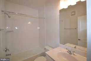 13518 Sayward Blvd, Herndon, VA 20171 - Photo 28
