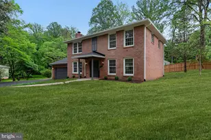 11523 Vale Rd, Oakton, VA 22124 - Photo 18