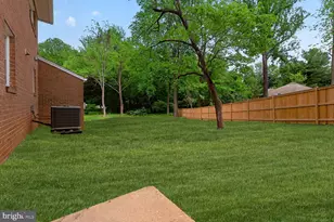 11523 Vale Rd, Oakton, VA 22124 - Photo 22