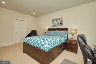 2905 Bleeker St, Fairfax, VA 22031 - Photo 6
