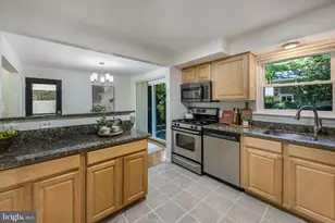 6211 Colmac Dr, Falls Church, VA 22044 - Photo 24