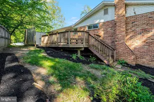 8909 Victoria Rd, Springfield, VA 22151 - Photo 40