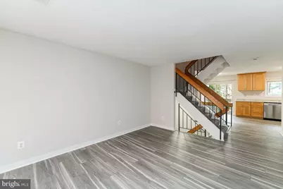 2442 Southgate Square, Reston, VA 20191 - Photo 4